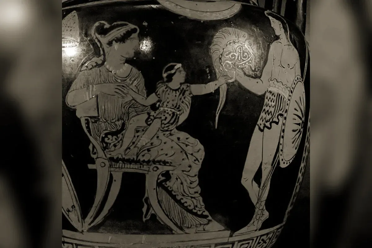 Hector et Astyanax sur un vase grec à figures rouges