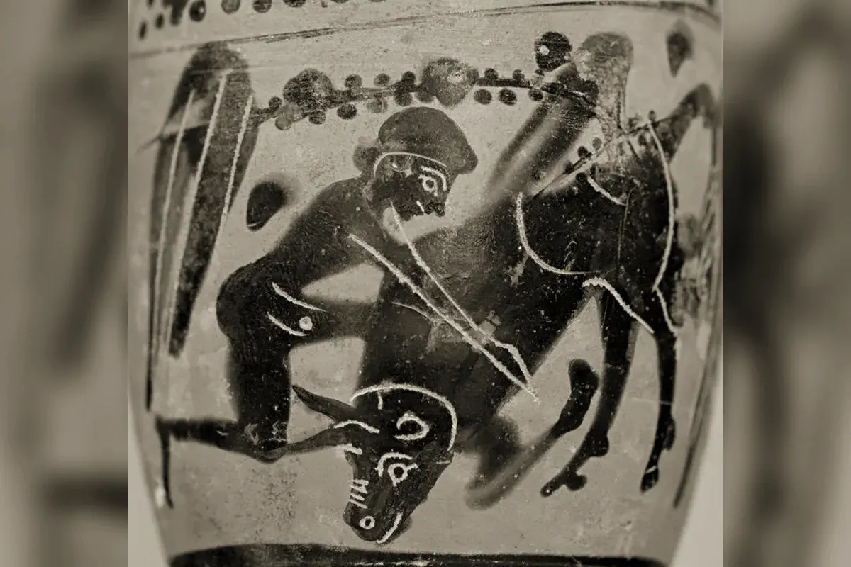 Le Taureau de Crète sur un lécythe attique du Louvre