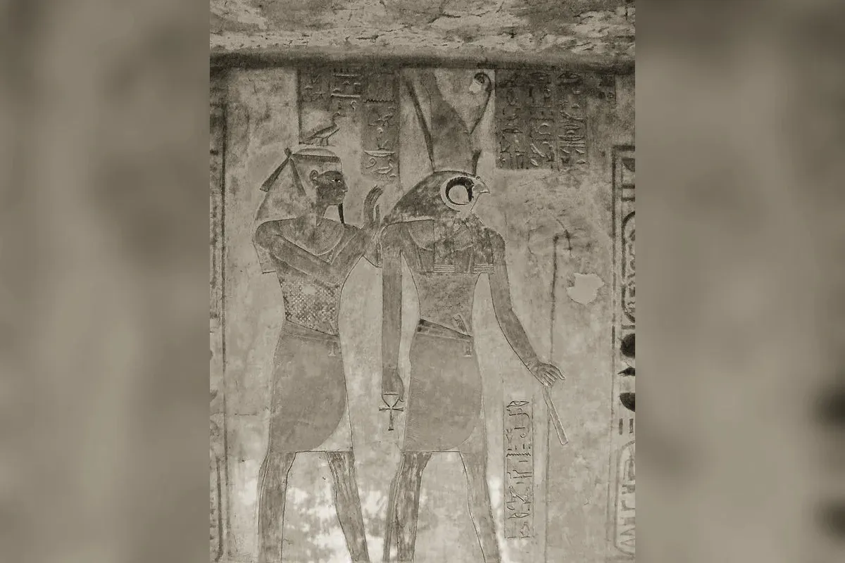 Geb face à Horus, relief peint de la tombe KV14 dans la Vallée des Rois